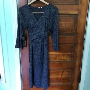 Gap Maternity wrap dress